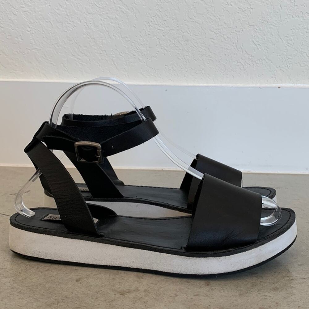 Steve Madden Miley Platform Sandal Black and White Womens 8